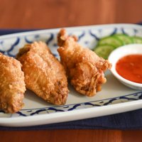 BANKOK FRIED CHICKEN 4P WITH SAUCE